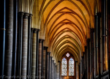 Lateral interior catedral de Salisbury